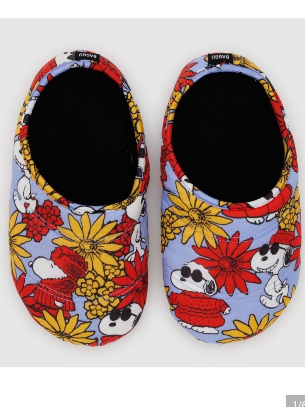 NWOT Baggu Snoopy Floral Puff Slipper